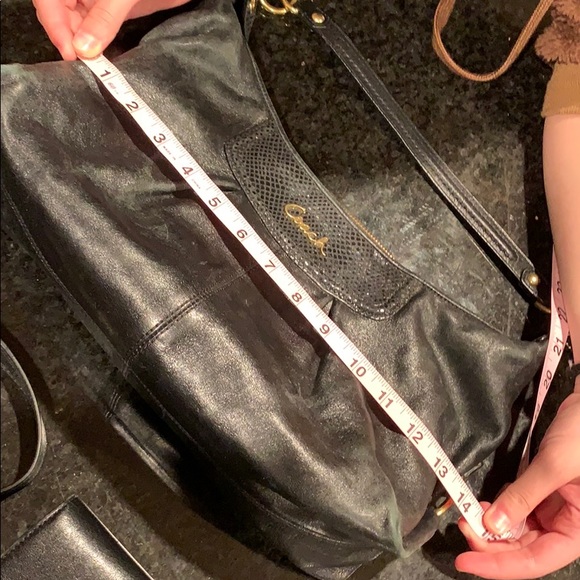 Black Coach bag/wallet set w/ addt shoulder strap - Picture 4 of 16